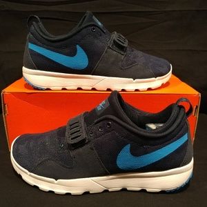 Nike Trainerendor Obsidian MENS sz 8 *used*